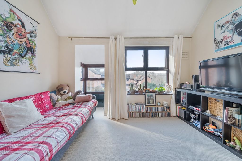 Property photo 1 of 19 Picture No. 01