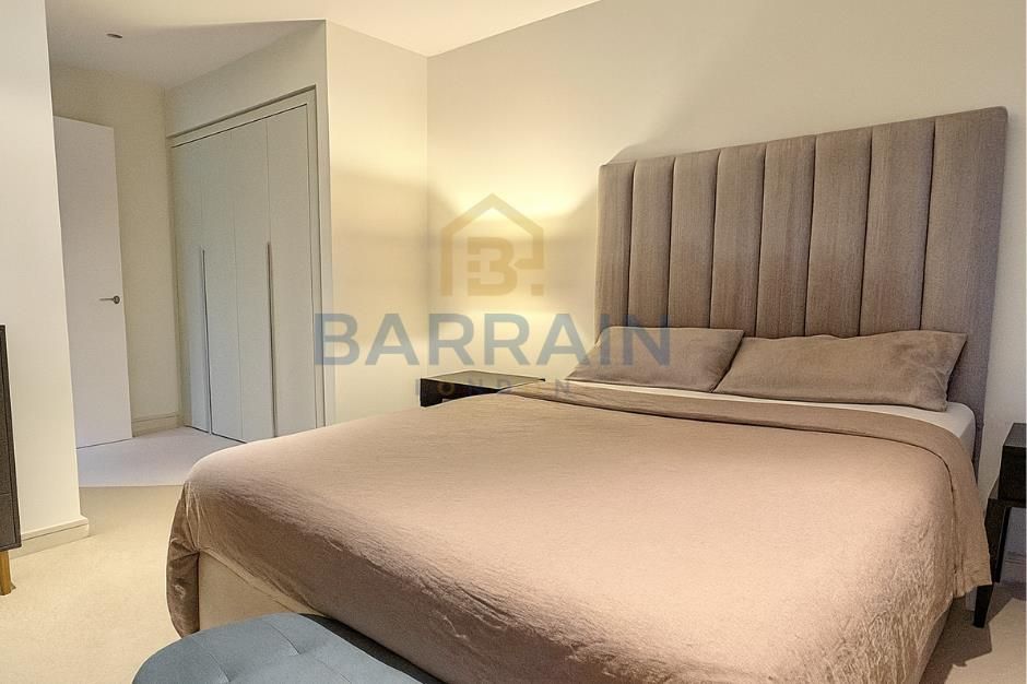 Property photo 1 of 9 Sloane Square - Sw1W - 1 Bedroom - For Sale By Bar