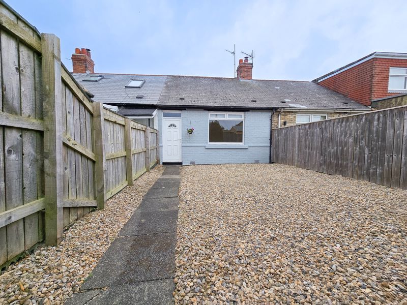 Property photo 1 of 11 External