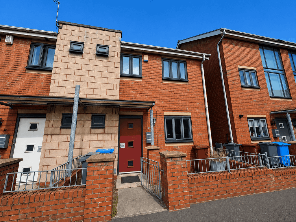 Property photo 1 of 16 3 Bedroom Terraced For Rent