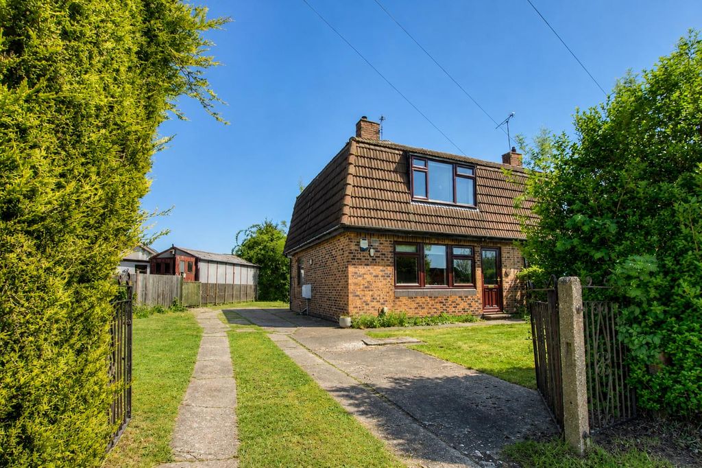 Property photo 1 of 17 5E47020A-5A38-4094-8162-8c75E73652B7.Png