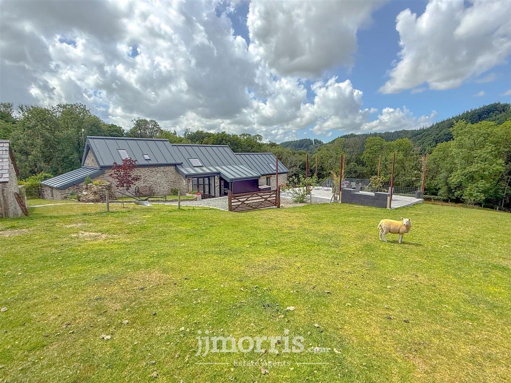 Additional image 60 of 3 bed property for saleLancych, Boncath SA37