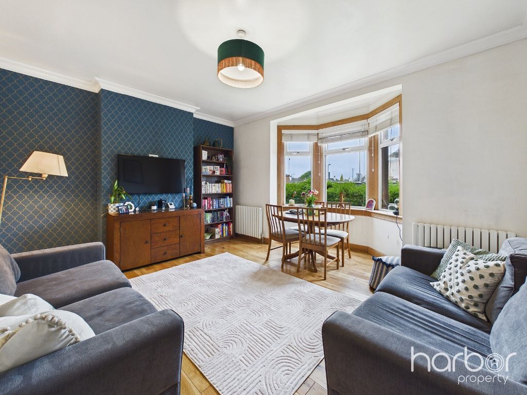 Property photo 2 of 15 4861473