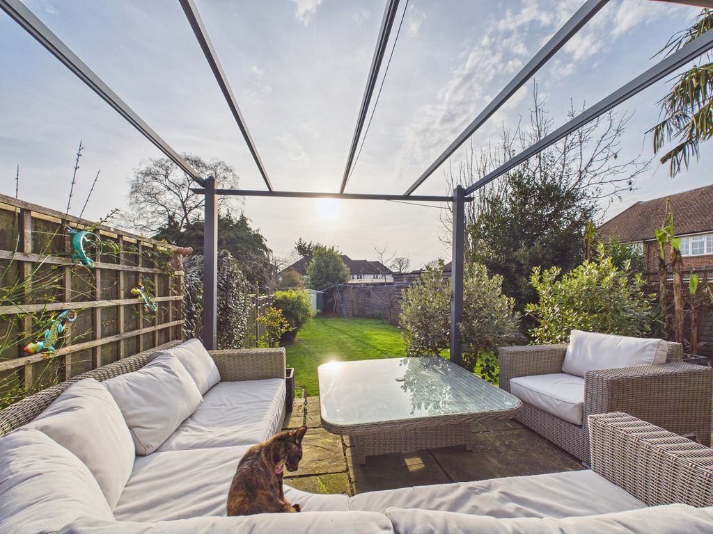 Property photo 2 of 18 Garden