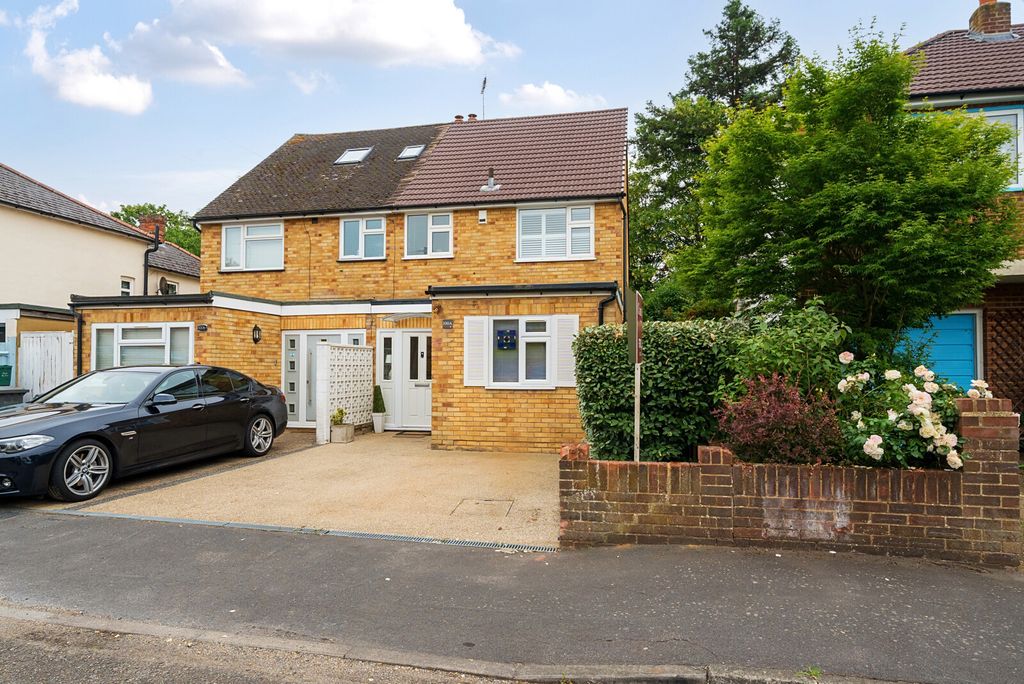 Property photo 1 of 23 20-1305105-49-684...