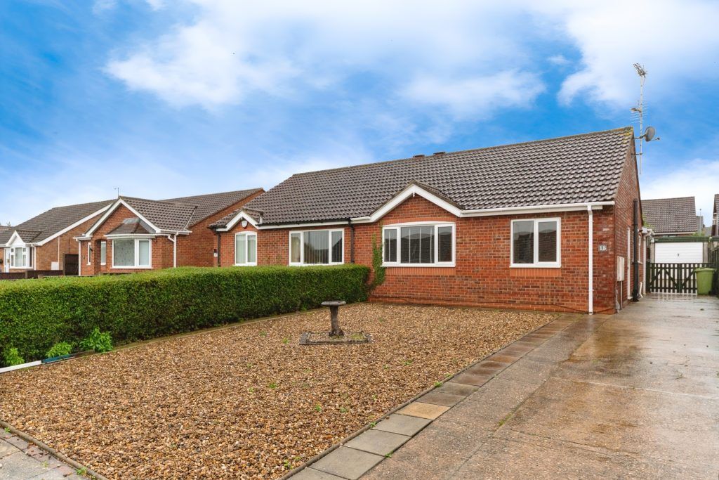 Property photo 2 of 22