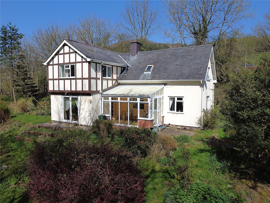 Property photo 1 of 27 Picture No. 25