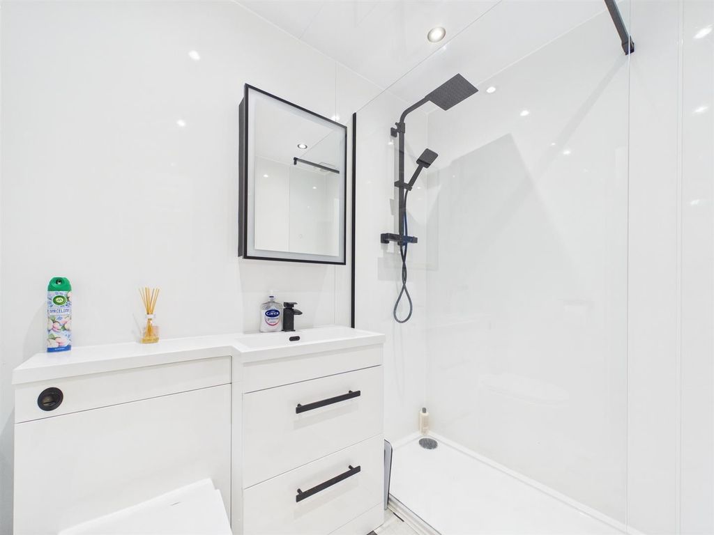 Additional image 10 of 2 bed flat for sale12A Feus Road, Perth PH1