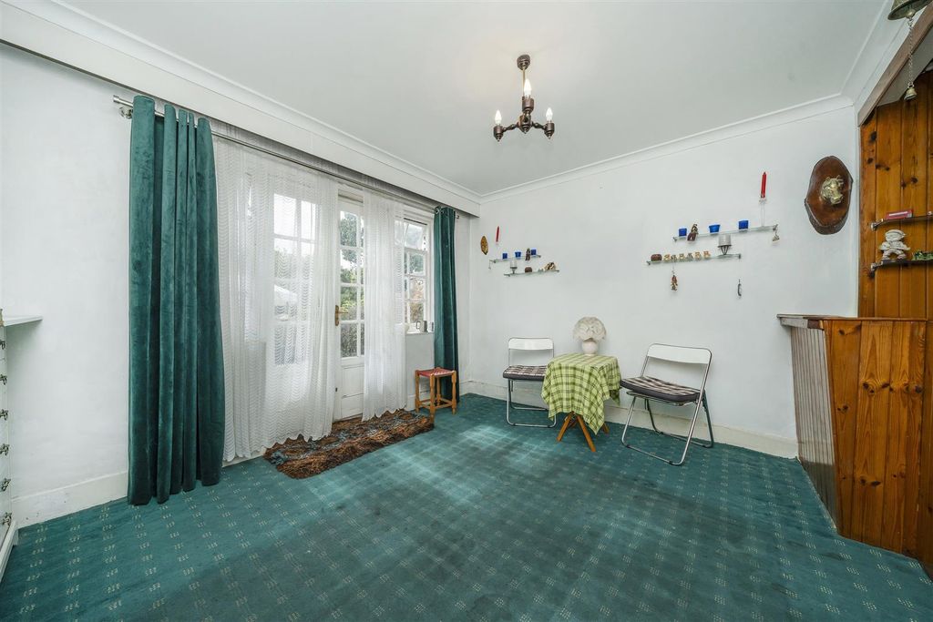 Property photo 2 of 18 54918-Hi-Res (1).Jpg