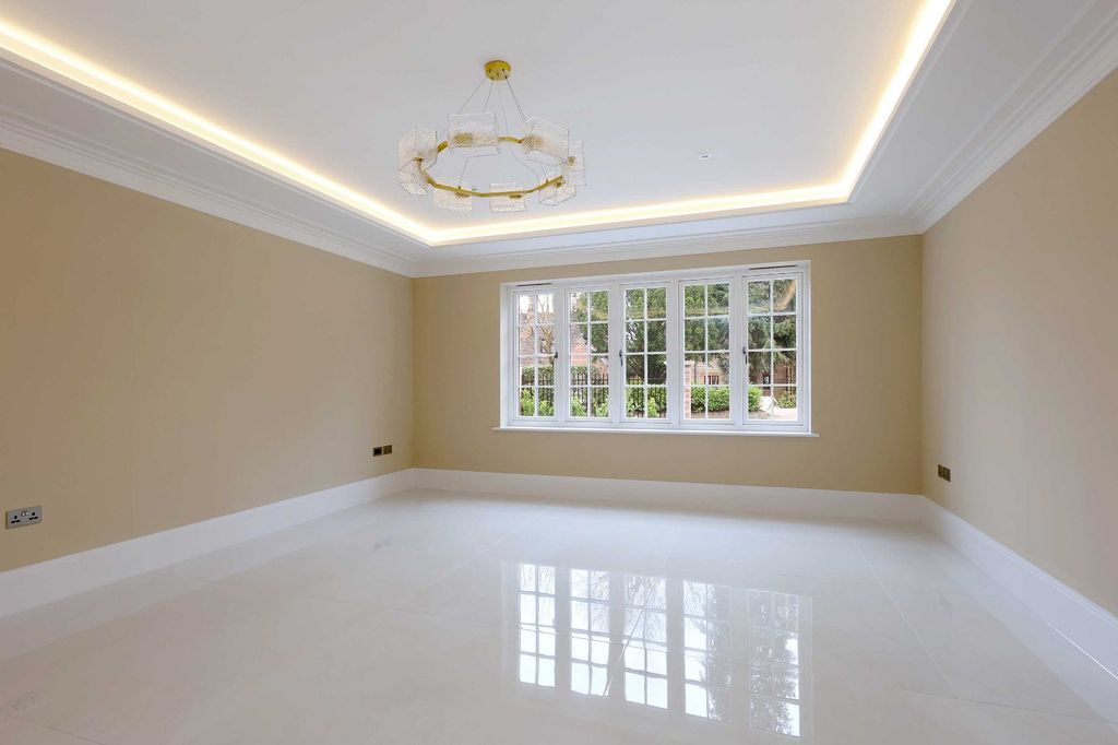 Additional image 4 of Land to rentLedborough Lane, Beaconsfield, Buckinghamshire HP9