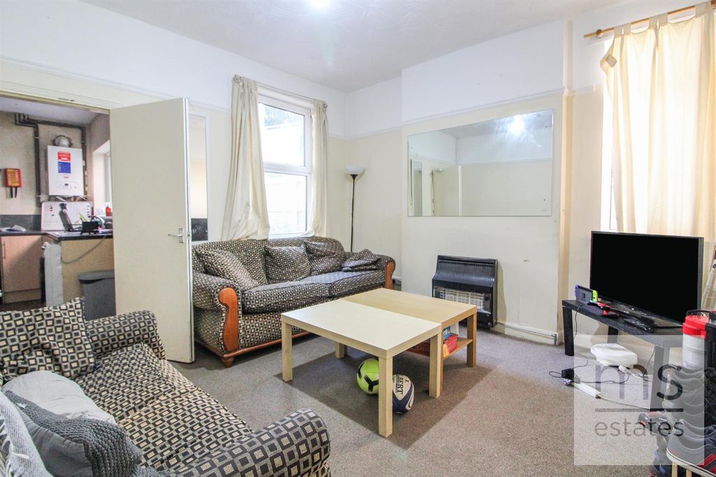 Property photo 2 of 17 Img_1619.Jpg