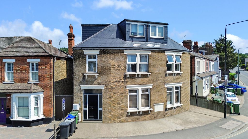Property photo 1 of 1