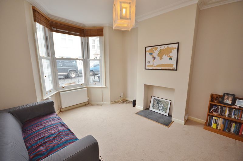 Property photo 3 of 9 Photo 3