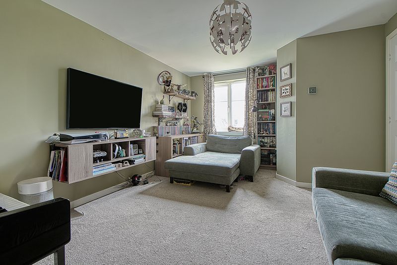 Property photo 2 of 27 Living Room