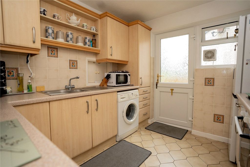 Property photo 3 of 16 Picture No. 01