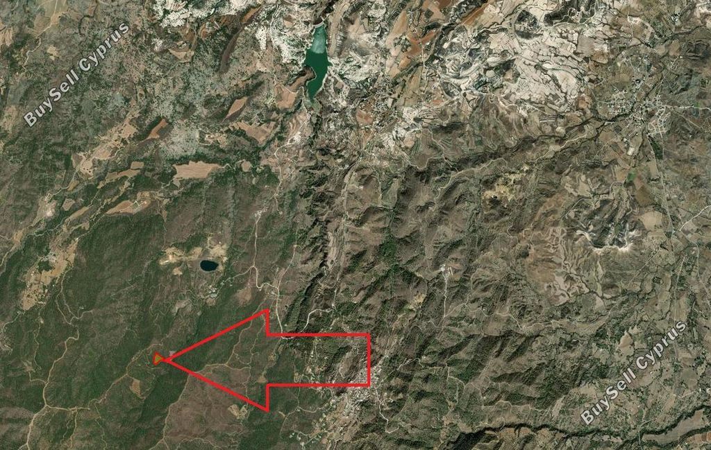 Property photo 3 of 4