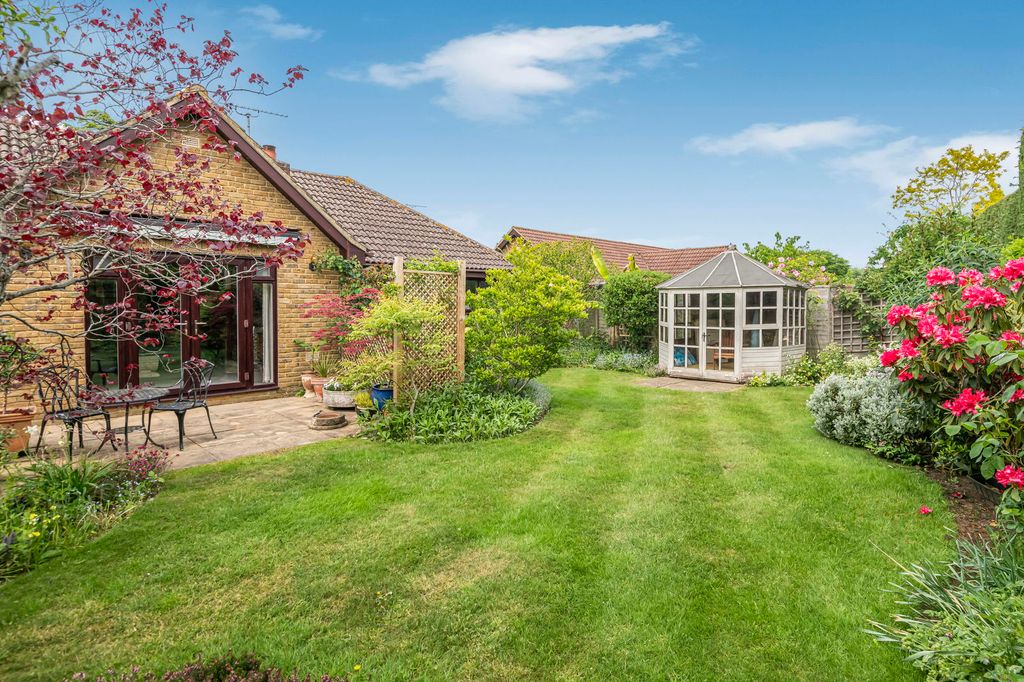 Property photo 2 of 12