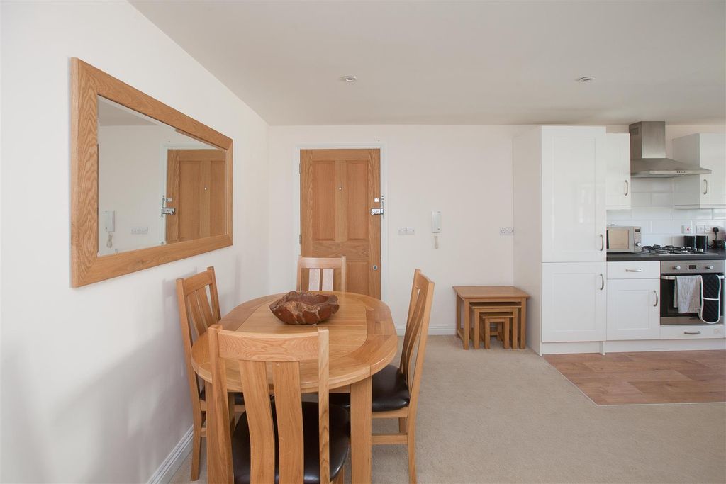 Property photo 3 of 10 A4-5916.Jpg