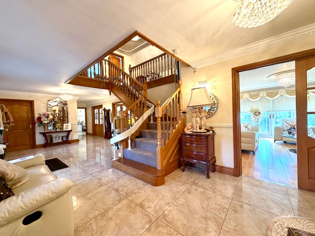 Property photo 2 of 36 Img_2461.Jpeg