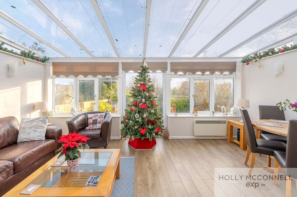 Property photo 3 of 26