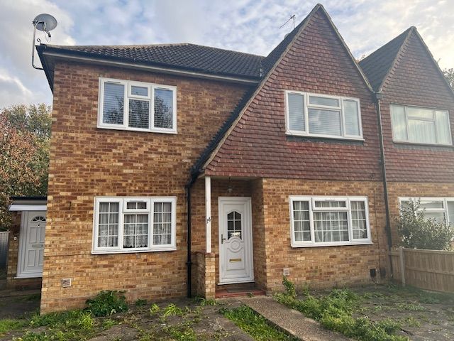 Property photo 1 of 2