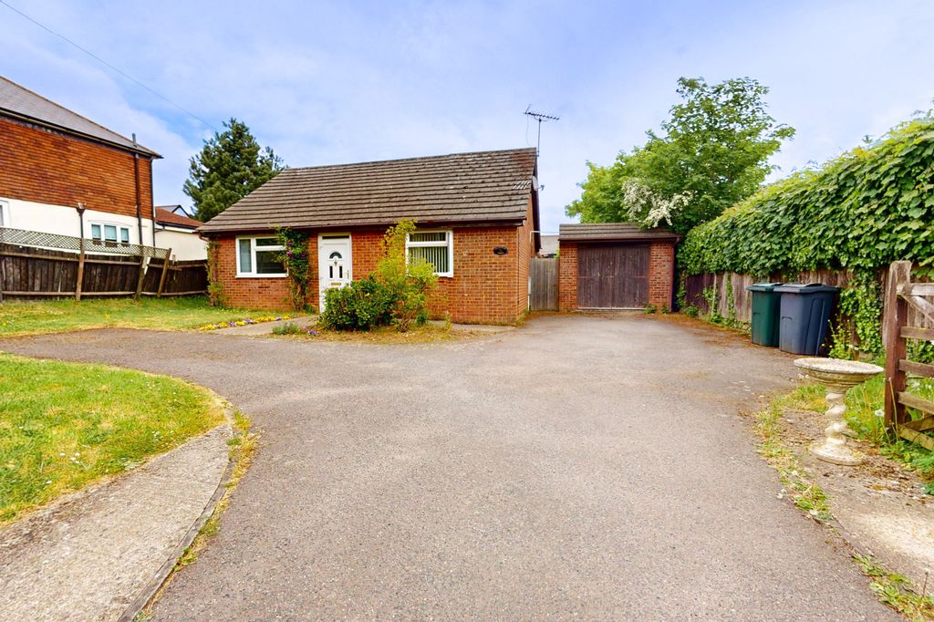 Property photo 1 of 11