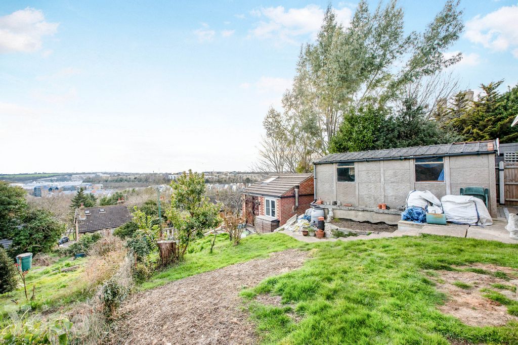 Additional image 16 of 3 bed detached bungalow for saleMounts Road, Greenhithe DA9