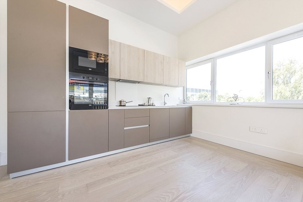 Property photo 2 of 7 Picture No. 08