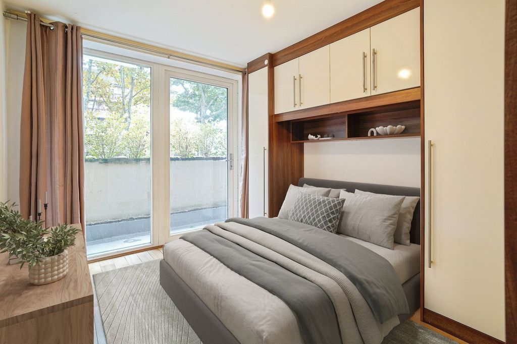 Property photo 3 of 9