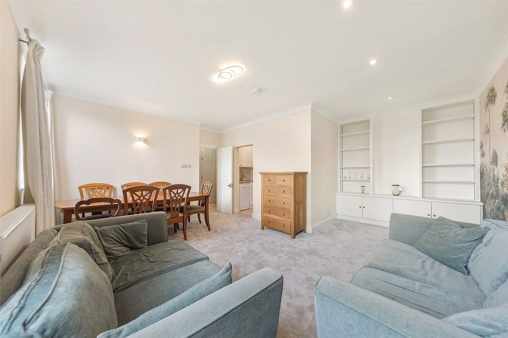 Property photo 2 of 22 Picture No. 77