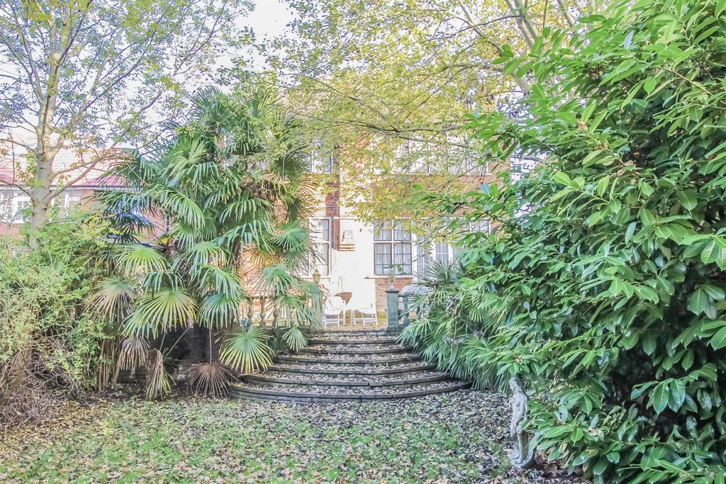 Property photo 2 of 7 Other