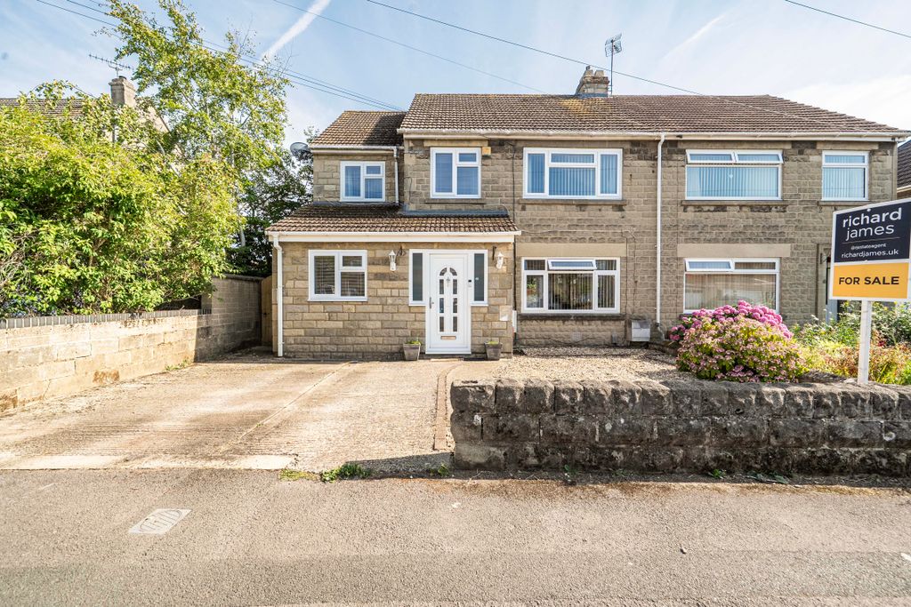 Property photo 1 of 16 14928783