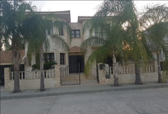 Property photo 1 of 15