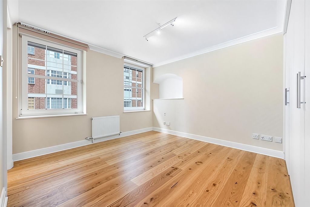 Property photo 1 of 14 16023_1205934_Img_09_0000_Max_656x437_Imgupscaler.