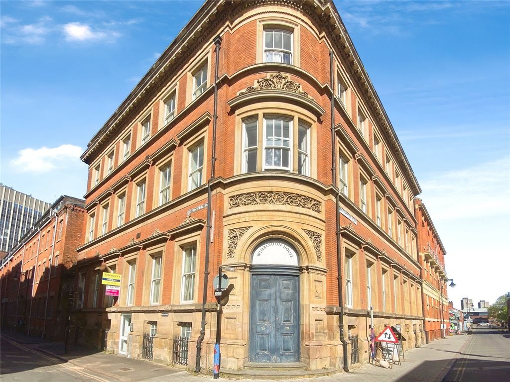 Property photo 1 of 8 Front