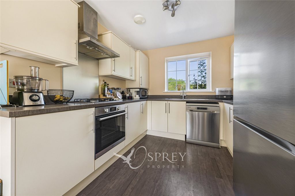 Property photo 3 of 20 Kitchen/Diner