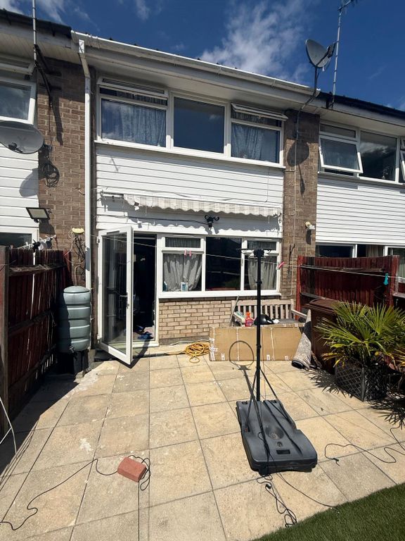 Property photo 1 of 14 Picture No. 24