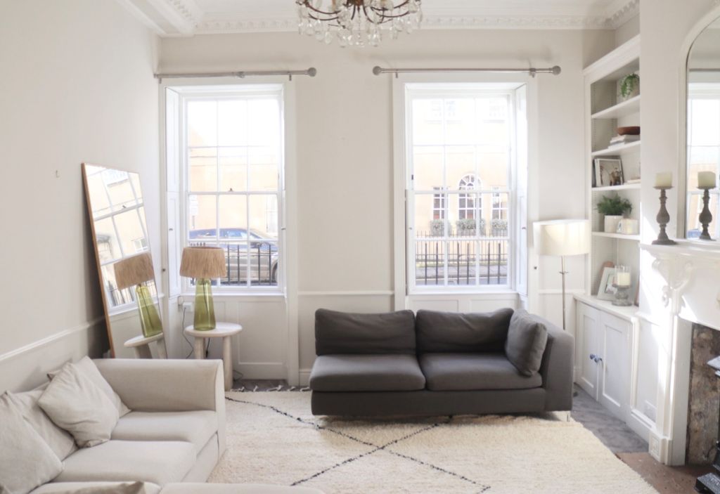 Property photo 2 of 9 Living Room