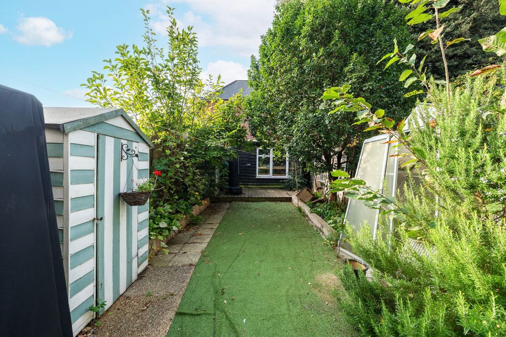 Property photo 2 of 13