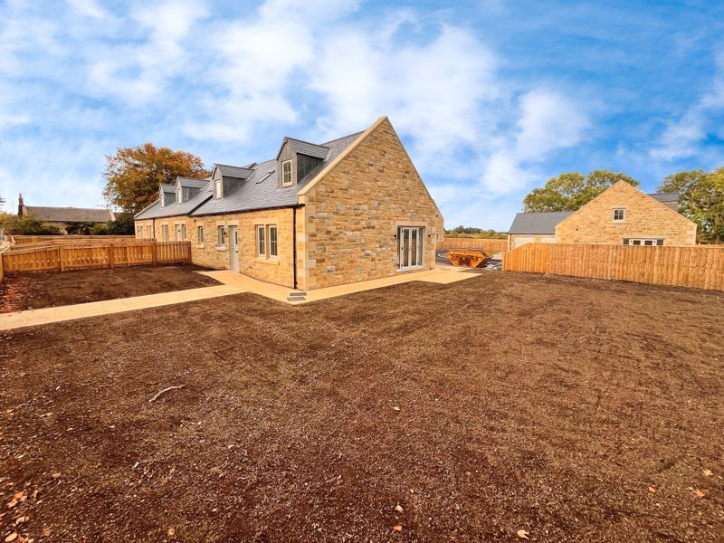 Property photo 2 of 11 Photo 7