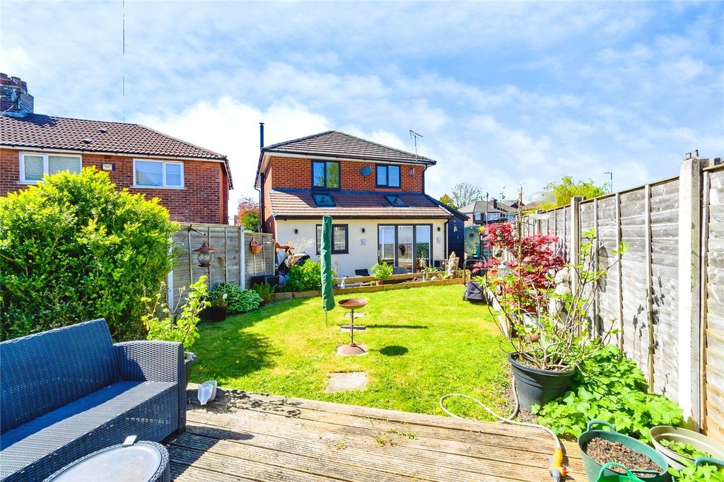 Property photo 3 of 20 Picture No. 27