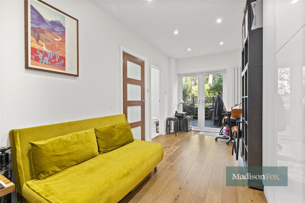 Property photo 3 of 28 Picture No. 89
