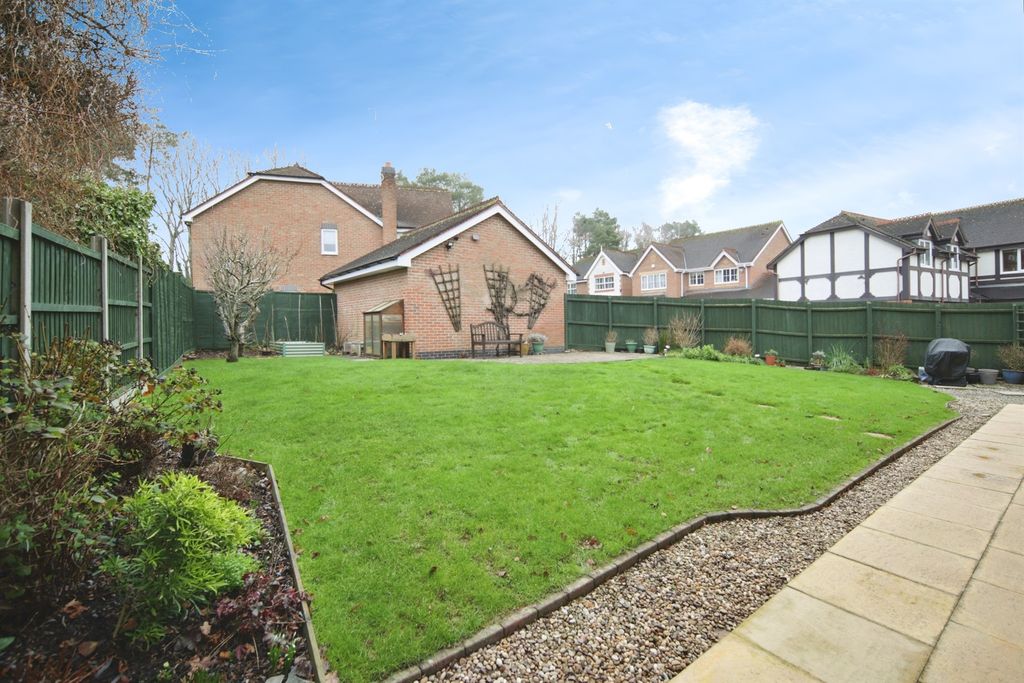 Property photo 2 of 22