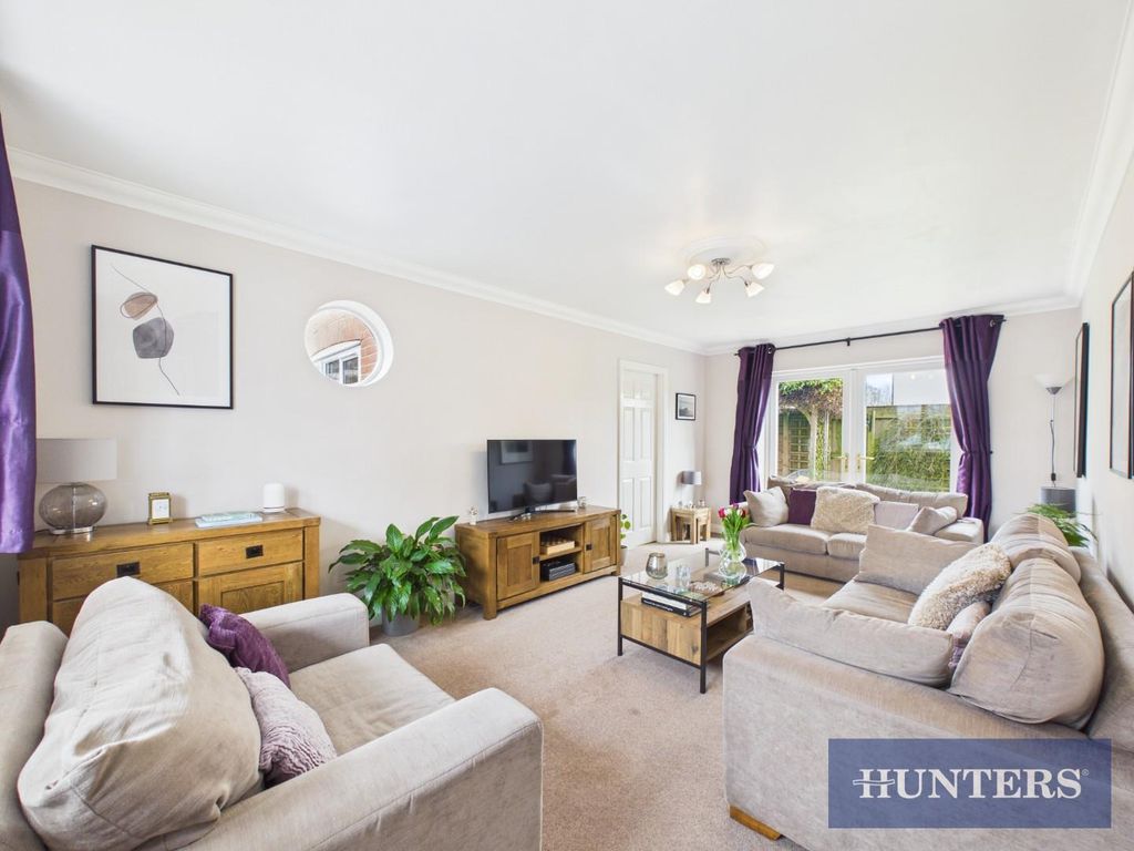 Property photo 2 of 25 Cam02804G0-Pr0435-Still030.Jpg