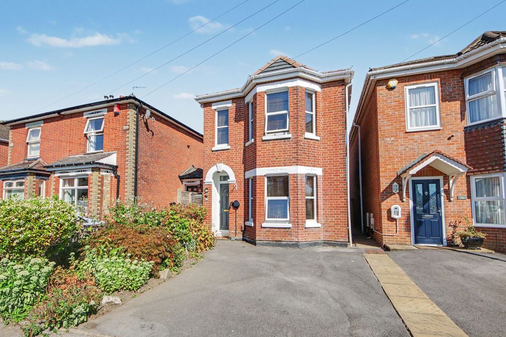 Property photo 1 of 24