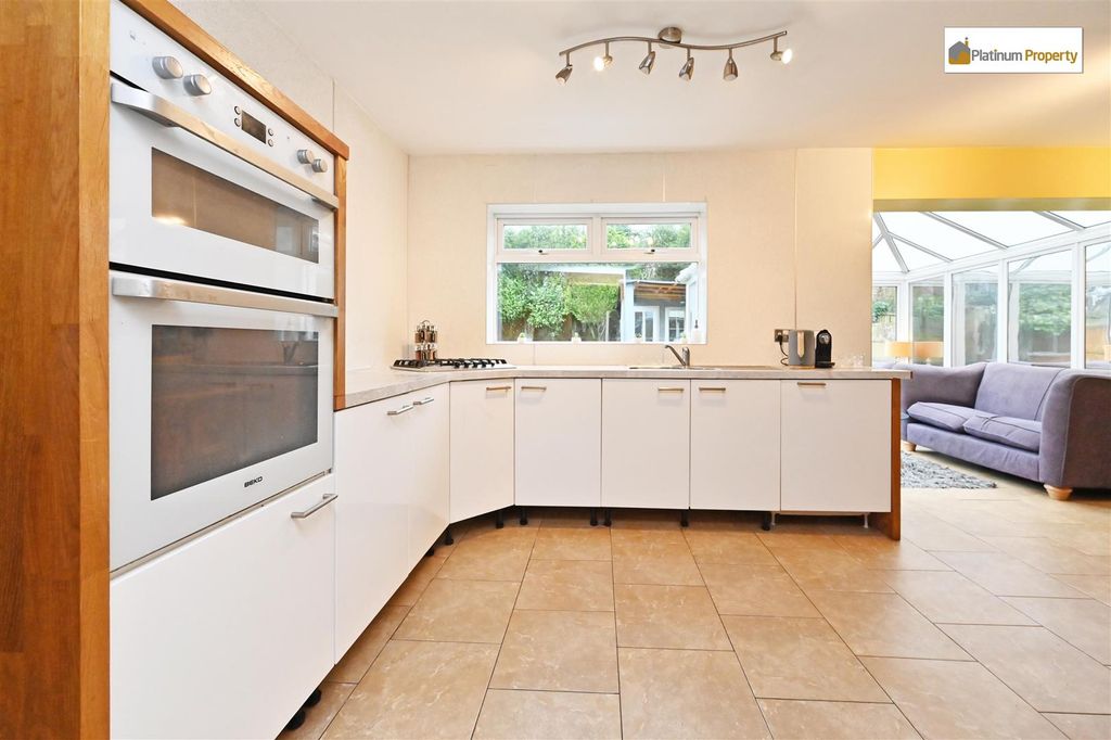 Property photo 2 of 20 Rhm_5092.Jpg