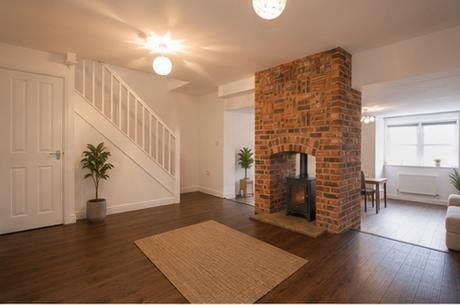Property photo 3 of 9
