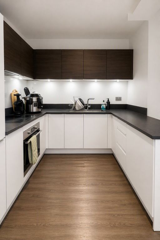 Property photo 3 of 4 Kitchen