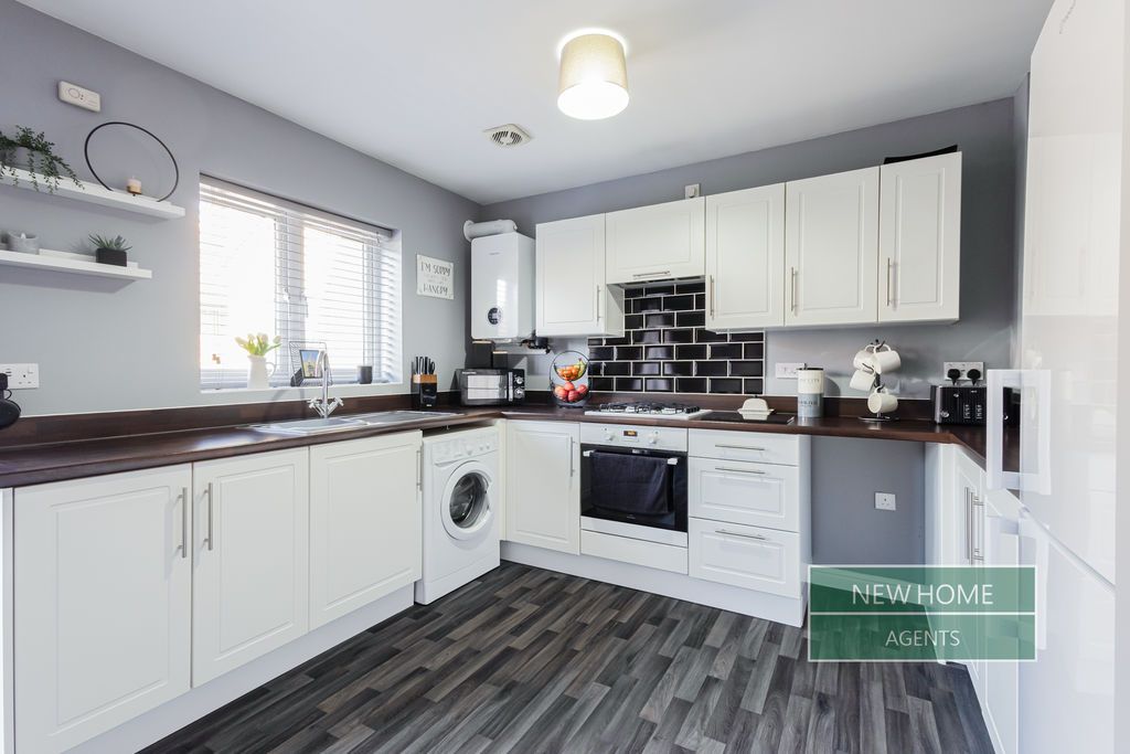 Property photo 2 of 25 Photo 24