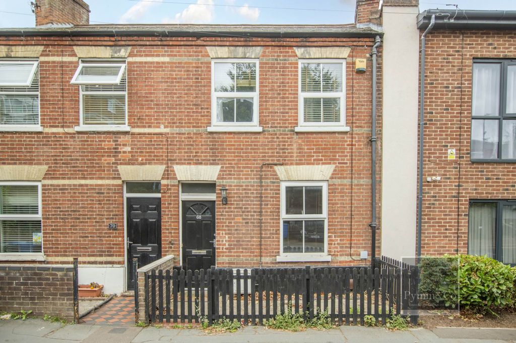Property photo 1 of 11